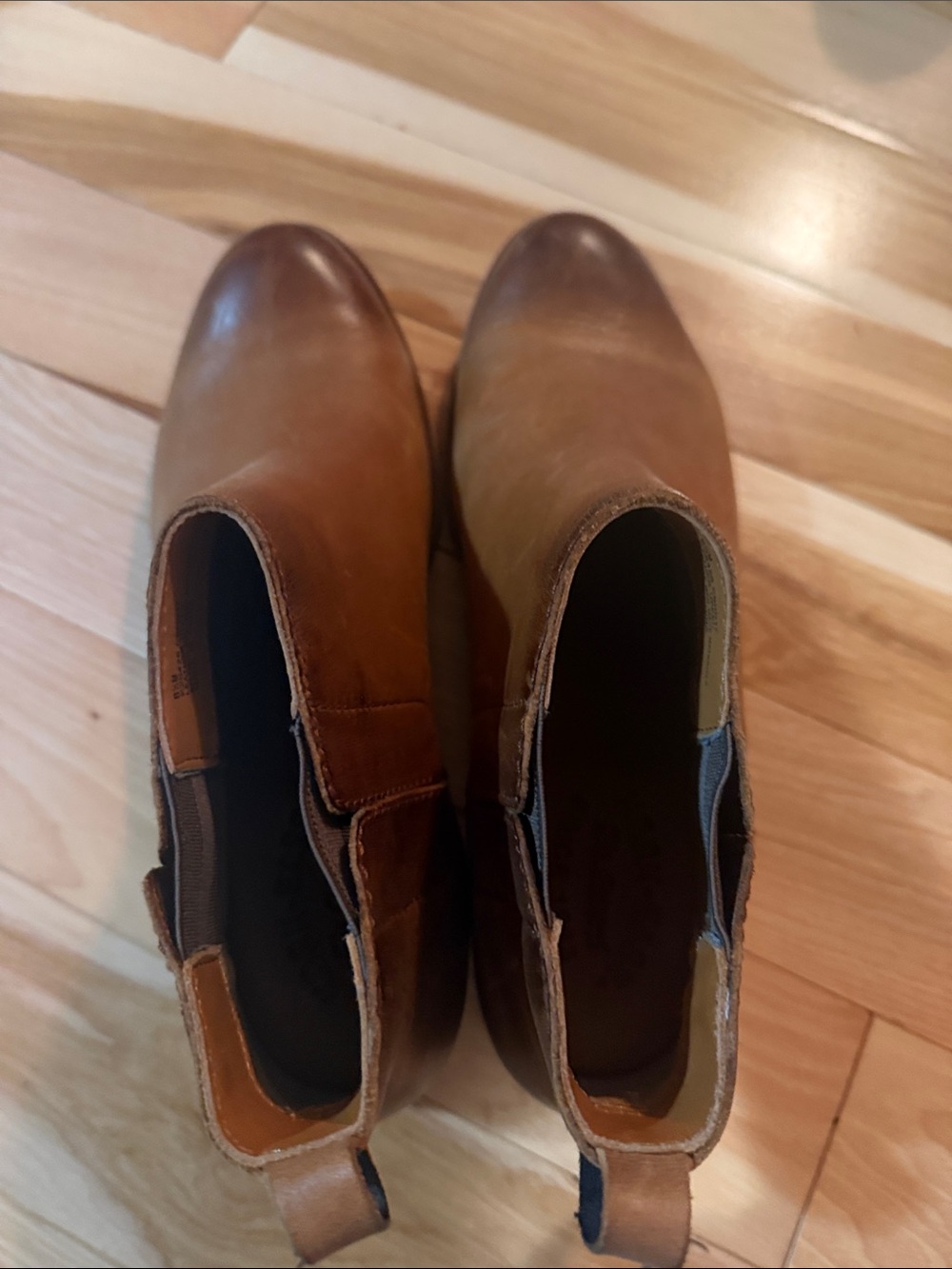 Kork-Ease Tan Leather Chukka Boots